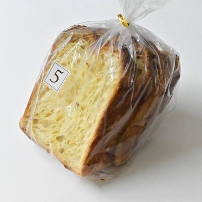 ルビアン／デニッシュ食パン（ハーフ）